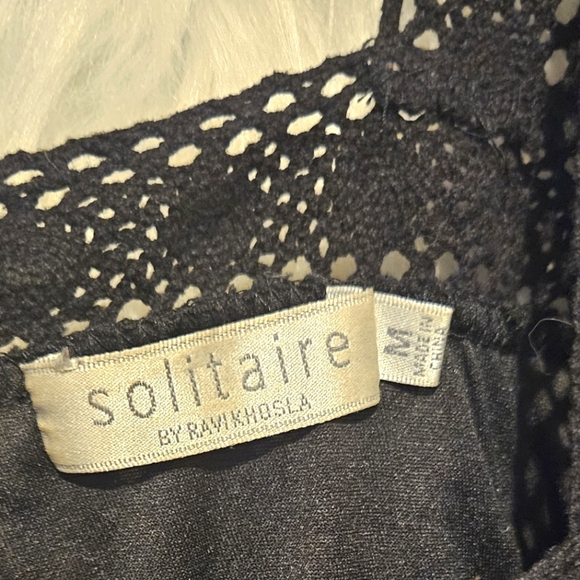 Solitaire Classic Knit Onyx Tunic - Picture 5 of 6